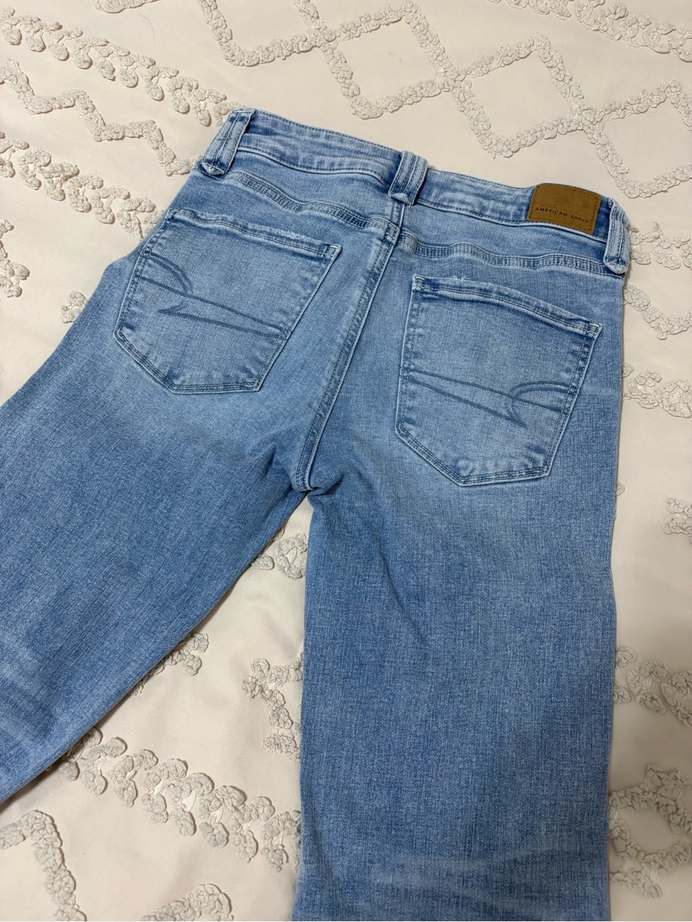 American Eagle Outfitters Light Blue Festival Flare Jeans - Picture 4 of 8